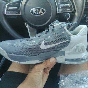 Men's shoes